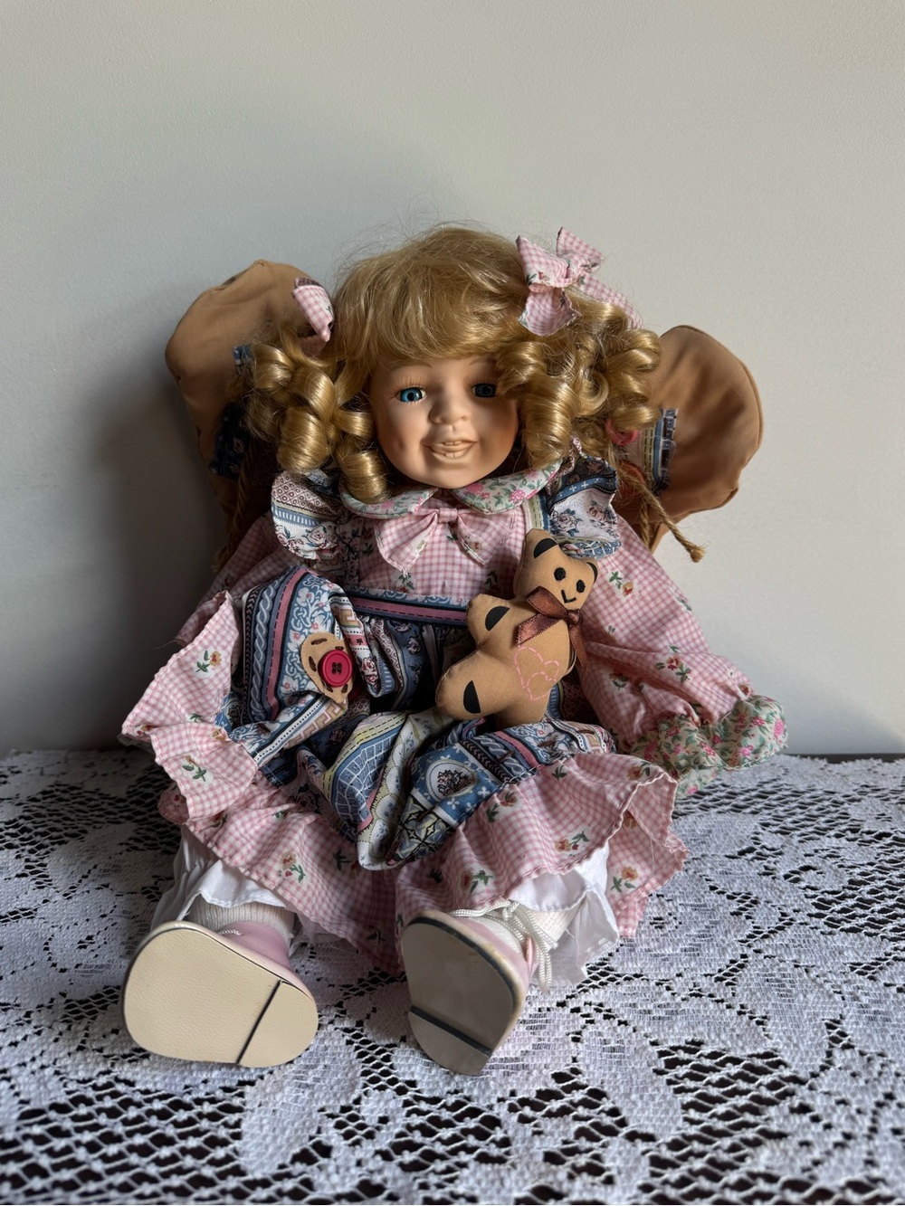💗FREE WITH PURCHASE💗 Vintage Country Angel Pink Floral Porcelain Doll